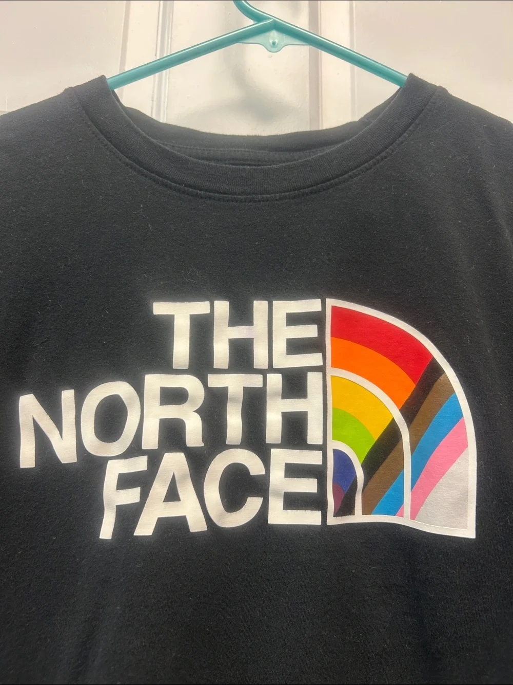 The North Face Black Tee with Multicolored Rainbow Arch Logo Men’s Size M